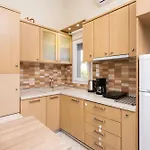 Callistemon Loft Apartment